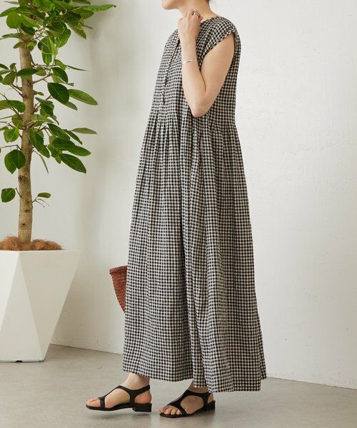 BEARDSLEY / ビアズリー ロング・マキシ丈ワンピース | 《5/2(土)12:00予約開始》リネンギンガムタックワンピ | 詳細2