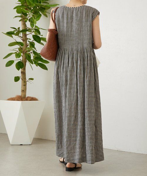 BEARDSLEY / ビアズリー ロング・マキシ丈ワンピース | 《5/2(土)12:00予約開始》リネンギンガムタックワンピ | 詳細3