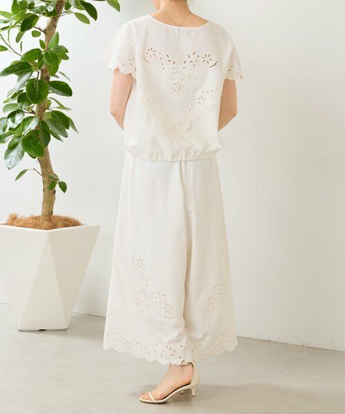 BEARDSLEY / ビアズリー その他パンツ | 《5/21予約》フラワーカットワークパネル刺繍パンツ《15 quinze》 | 詳細10