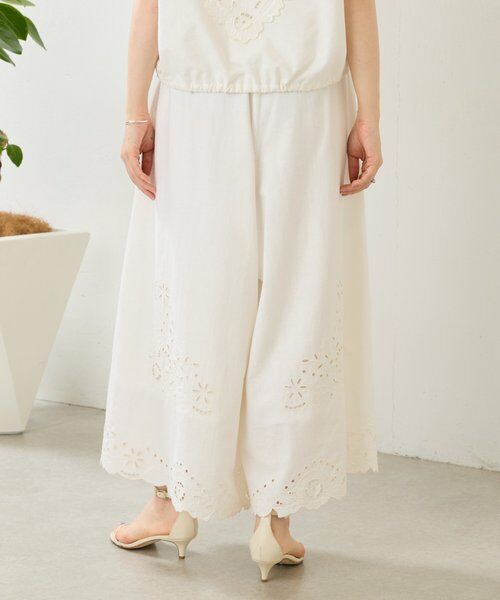 BEARDSLEY / ビアズリー その他パンツ | 《5/21予約》フラワーカットワークパネル刺繍パンツ《15 quinze》 | 詳細4