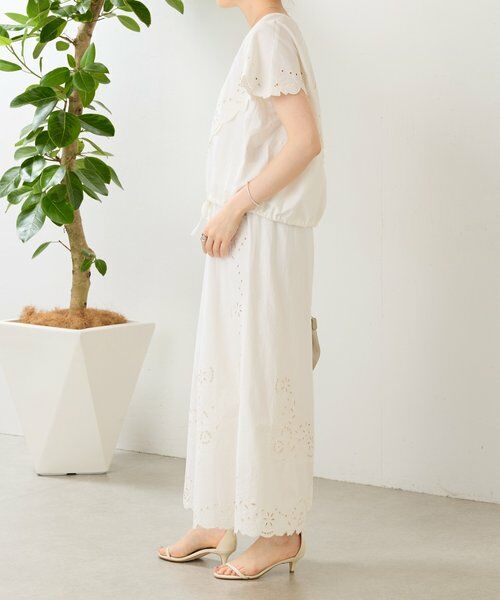 BEARDSLEY / ビアズリー その他パンツ | 《5/21予約》フラワーカットワークパネル刺繍パンツ《15 quinze》 | 詳細9