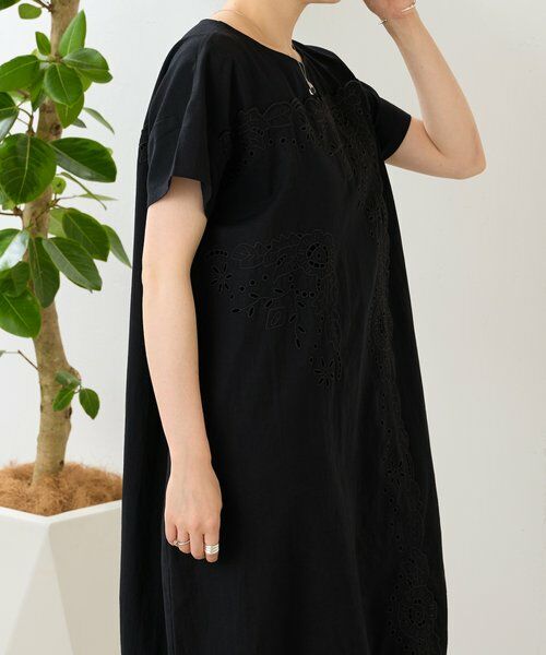 BEARDSLEY / ビアズリー ロング・マキシ丈ワンピース | 《5/21予約》フラワーカットワークパネル刺しゅうワンピ《15 quinze》 | 詳細16
