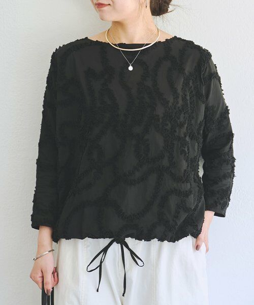 BEARDSLEY / ビアズリー シャツ・ブラウス | フリルシシュウシャツTシャツ（ブラック）