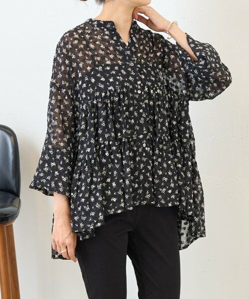BEARDSLEY / ビアズリー シャツ・ブラウス | 《8/11(火)12:00予約開始》プリントティアードブラウス | 詳細2