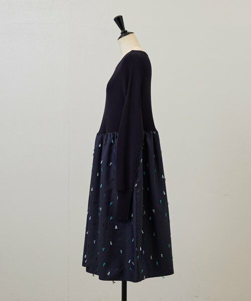 BEARDSLEY / ビアズリー ロング・マキシ丈ワンピース | フェザー刺繍コンビワンピース | 詳細4