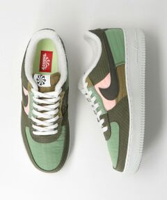 ＜NIKE＞ AIR FORCE 1 07 LX/スニーカー