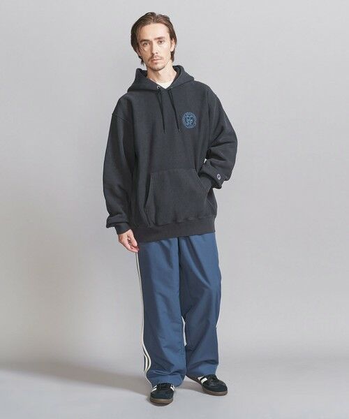 BEAUTY&YOUTH UNITED ARROWS / ビューティー&ユース ユナイテッドアローズ カットソー | 【別注】 ＜CHAMPION＞ ワンポイント ロゴ スウェット フーディ | 詳細2