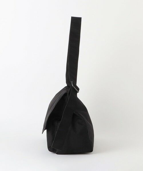 UNITEDARROWS　ダブルフラップショルダーバッグ　ハンドバッグ　美品 セール】【WEB限定】WR 2W ダブル フラップ ショルダーバッグ