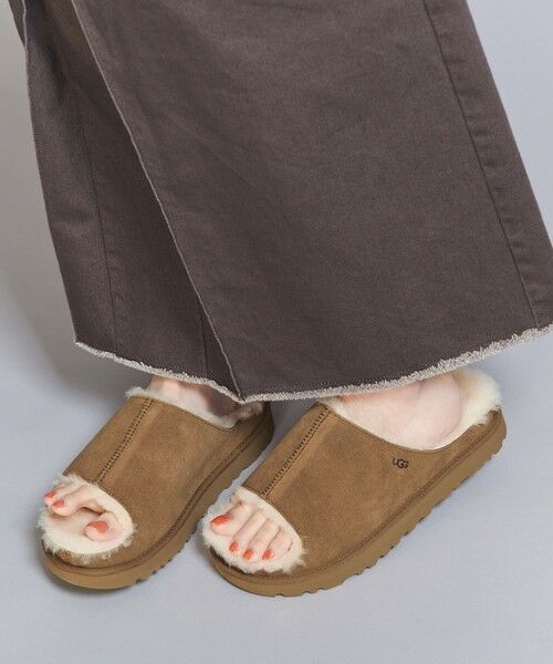 BEAUTY & YOUTH UNITED ARROWS/ビューティー&ユース ユナイテッドアローズ <UGG>ウィメンズ グリーンポート スライド/サンダル MD. BROWN 23cm(6) BEAUTY & YOUTH UNITED ARROWS/ビューティー&ユース ユナイテッドアローズ <UGG>ウィメンズ グリーンポート スライド/サンダル MD. BROWN 23cm(6)