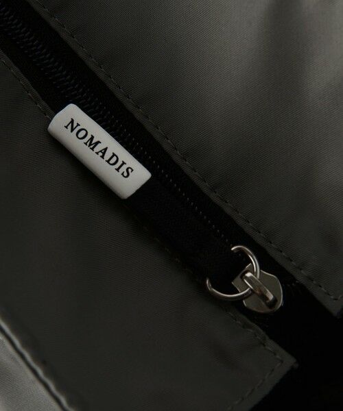 【新品未使用】NOMADIS BASQUE M ショルダーバッグ NOMADIS＞BASQUE M ショルダーバッグ
