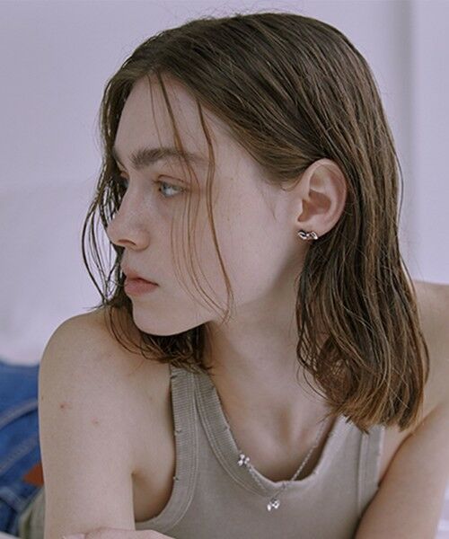 BEAUTY&YOUTH UNITED ARROWS / ビューティー&ユース ユナイテッドアローズ ピアス・イヤリング | ＜Third Movement＞ミニリボン ピアス | 詳細2