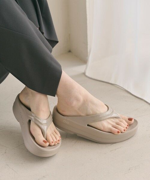 BEAUTY&YOUTH UNITED ARROWS / ビューティー&ユース ユナイテッドアローズ サンダル | ＜OOFOS＞OOmega サンダル | 詳細12