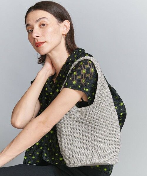 美品❣️ビューティー＆ユース❤️メタルコード ワンハンドルショルダーバッグ❤️シルバー BEAUTY&YOUTH UNITED ARROWS｜メタルコード ワンハンドル