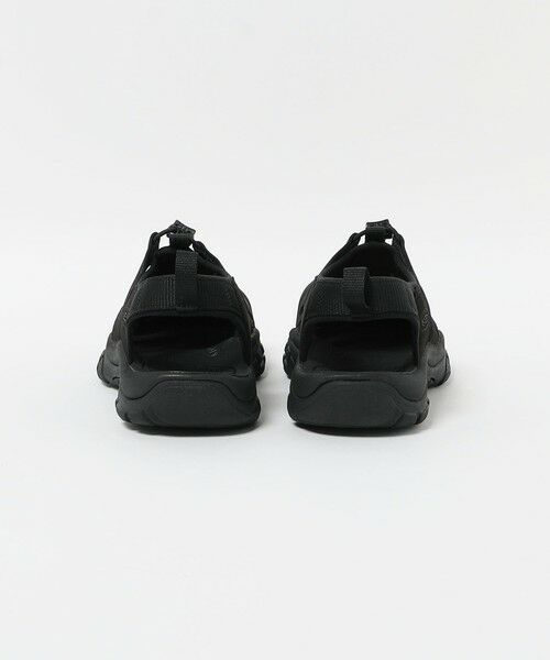 KEEN＞ ニューポート エイチツー サンダル （サンダル