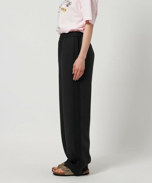 【未使用タグ付】ユナイテッドアローズ　レースストレートパンツ UNITED ARROWS（ユナイテッドアローズ）の「＜UNITED ARROWS＞R