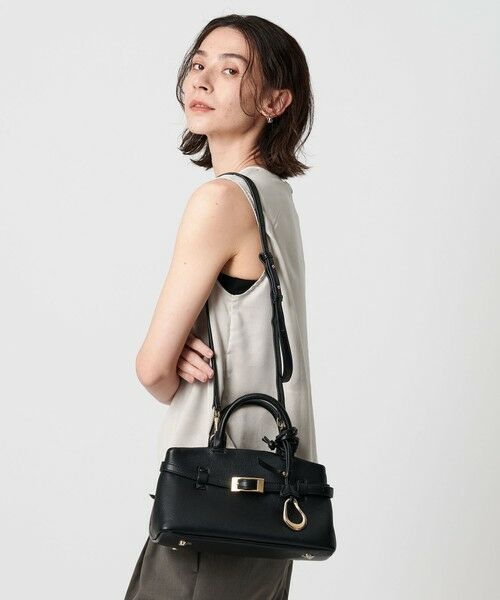 BEAUTY & YOUTH UNITED ARROWS/ビューティー&ユース ユナイテッドアローズ <LE VERNIS>Poire チャーム バッグ-2WAY- BLACK FREE BEAUTY & YOUTH UNITED ARROWS/ビューティー&ユース ユナイテッドアローズ <LE VERNIS>Poire チャーム バッグ-2WAY- BLACK FREE