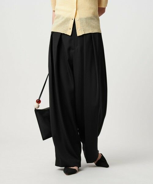 H BEAUTY&YOUTH UNITED ARROWS デニムワイドパンツ　黒 BEAUTY＆YOUTH UNITED ARROWS 「BEAUTY&YOUTH ARROWS」 デニム