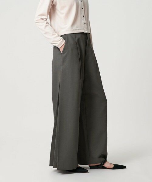 BEAUTY&YOUTH UNITED ARROWS / ビューティー&ユース ユナイテッドアローズ その他パンツ | ポリエステル プリーツワイドパンツ | 詳細18