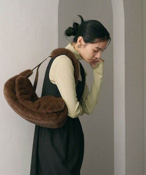 BEAUTY&YOUTH UNITED ARROWS / ビューティー&ユース ユナイテッドアローズ ショルダーバッグ | 【別注】＜NOMADIS＞LUCK フェイクファー ショルダーバッグ | 詳細1