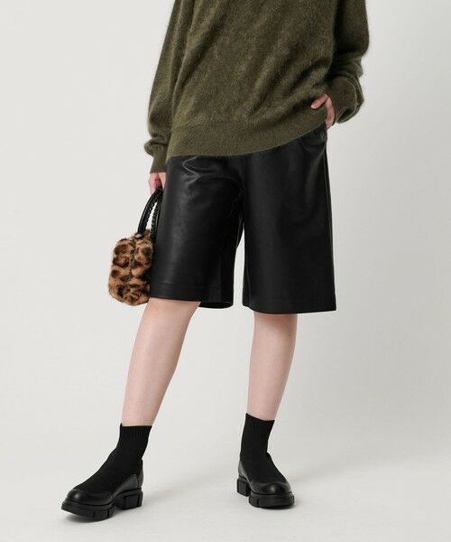BEAUTY&YOUTH UNITED ARROWS / ビューティー&ユース ユナイテッドアローズ ショート・ハーフ・半端丈パンツ | レザーライク ハーフパンツ | 詳細2
