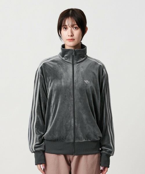 adidas Originals＞ファイヤーバード ベロアトラックトップ