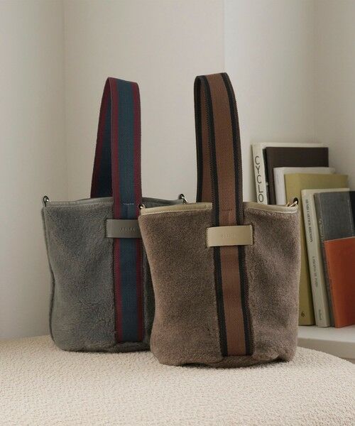 BEAUTY&YOUTH UNITED ARROWS / ビューティー&ユース ユナイテッドアローズ ショルダーバッグ | 【別注】＜Folna＞フェイクムートン ワンショルダーバッグ | 詳細22