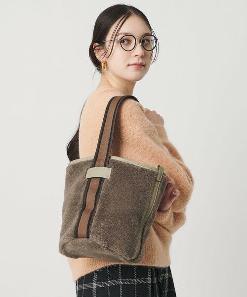 BEAUTY&YOUTH UNITED ARROWS / ビューティー&ユース ユナイテッドアローズ ショルダーバッグ | 【別注】＜Folna＞フェイクムートン ワンショルダーバッグ | 詳細24