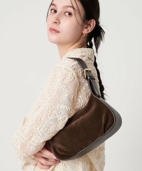 BEAUTY & YOUTH UNITED ARROWS/ビューティー&ユース ユナイテッドアローズ スエード ムーン ワイドベルト ワンショルダーバッグ DK. BROWN FREE BEAUTY & YOUTH UNITED ARROWS/ビューティー&ユース ユナイテッドアローズ スエード ムーン ワイドベルト ワンショルダーバッグ DK. BROWN FREE