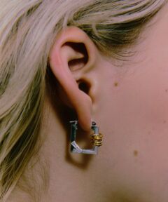 BEAUTY&YOUTH UNITED ARROWS / ビューティー&ユース ユナイテッドアローズ ピアス・イヤリング | ＜LAPUIS＞Coil Frame ピアス