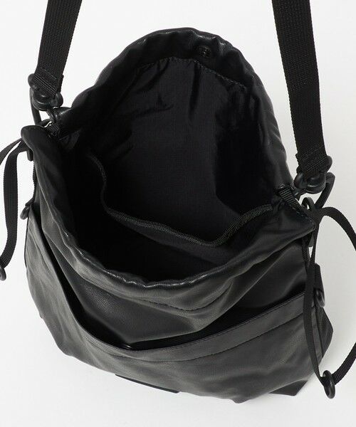 BEAUTY&YOUTH UNITED ARROWS / ビューティー&ユース ユナイテッドアローズ ショルダーバッグ | ＜BAICYCLON＞レザーライク ドロー ストリング 巾着 バッグ | 詳細10