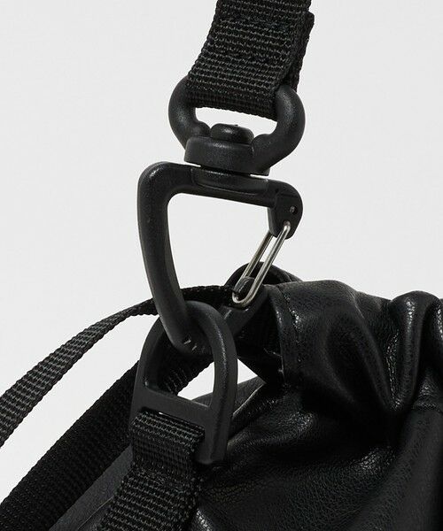 BEAUTY&YOUTH UNITED ARROWS / ビューティー&ユース ユナイテッドアローズ ショルダーバッグ | ＜BAICYCLON＞レザーライク ドロー ストリング 巾着 バッグ | 詳細8