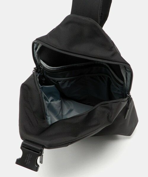 BEAUTY&YOUTH UNITED ARROWS / ビューティー&ユース ユナイテッドアローズ メッセンジャーバッグ・ウエストポーチ | ＜Aer＞スリング バッグ ３ | 詳細8