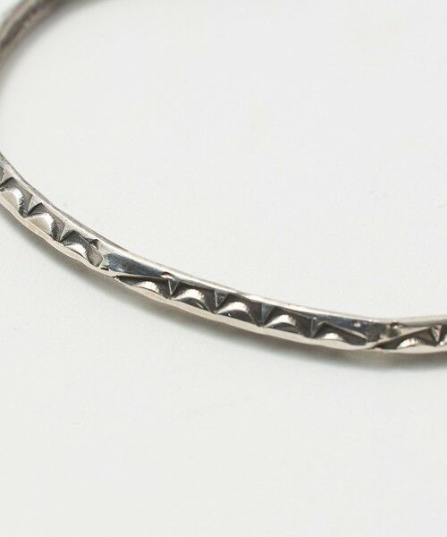 BEAUTY&YOUTH UNITED ARROWS / ビューティー&ユース ユナイテッドアローズ ブレスレット・バングル | ＜ELAIN TAHE＞トライアングル バングル | 詳細11