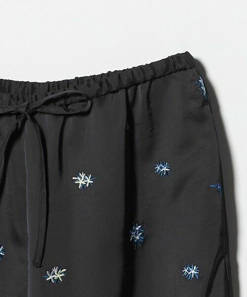 BEAUTY&YOUTH UNITED ARROWS / ビューティー&ユース ユナイテッドアローズ その他パンツ | フラワー エンブロイダリー ドローストリング パンツ ウォッシャブル | 詳細7