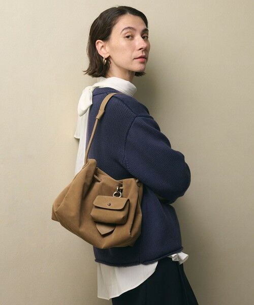 BEAUTY&YOUTH UNITED ARROWS / ビューティー&ユース ユナイテッドアローズ ショルダーバッグ | スエードライク チャーム ドロスト バッグ | 詳細3