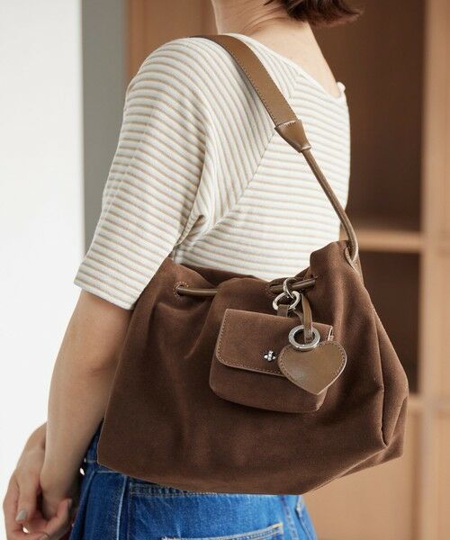 BEAUTY&YOUTH UNITED ARROWS / ビューティー&ユース ユナイテッドアローズ ショルダーバッグ | スエードライク チャーム ドロスト バッグ | 詳細20