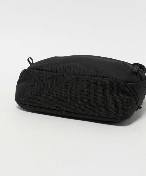 BEAUTY&YOUTH UNITED ARROWS / ビューティー&ユース ユナイテッドアローズ ショルダーバッグ | ＜Aer＞デイ スリング 4 MAX ショルダー バッグ | 詳細5