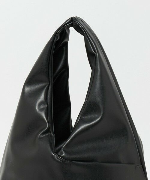 BEAUTY&YOUTH UNITED ARROWS / ビューティー&ユース ユナイテッドアローズ ショルダーバッグ | ＜YAHKI＞レザーライク ソフト クロス ビッグ ショルダーバッグ | 詳細4