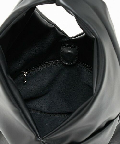 BEAUTY&YOUTH UNITED ARROWS / ビューティー&ユース ユナイテッドアローズ ショルダーバッグ | ＜YAHKI＞レザーライク ソフト クロス ビッグ ショルダーバッグ | 詳細7