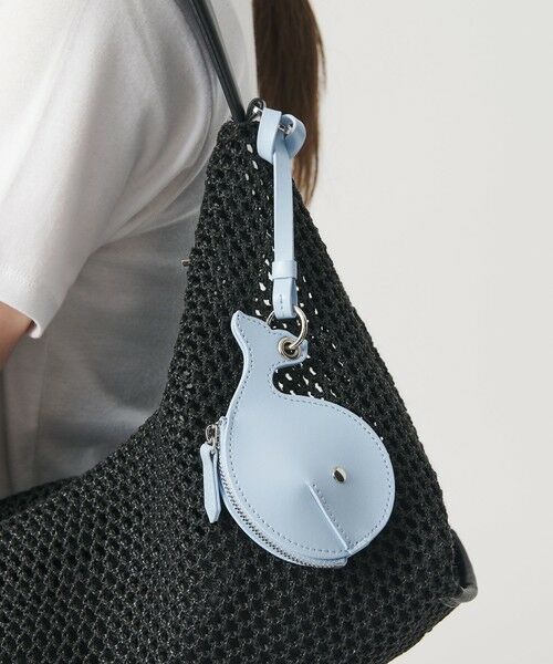 BEAUTY&YOUTH UNITED ARROWS / ビューティー&ユース ユナイテッドアローズ ポーチ | 【別注】＜YAHKI＞レザー クジラ ポーチ ストラップ（LT.BLUE）