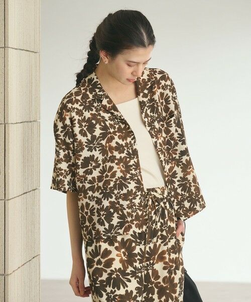 BEAUTY&YOUTH UNITED ARROWS / ビューティー&ユース ユナイテッドアローズ シャツ・ブラウス | フラワープリント シャツ ウォッシャブル（DK.BROWN）
