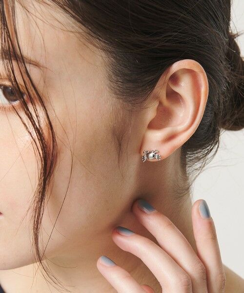 BEAUTY&YOUTH UNITED ARROWS / ビューティー&ユース ユナイテッドアローズ ピアス・イヤリング | ＜SOAC＞Crab ピアス（SILVER）