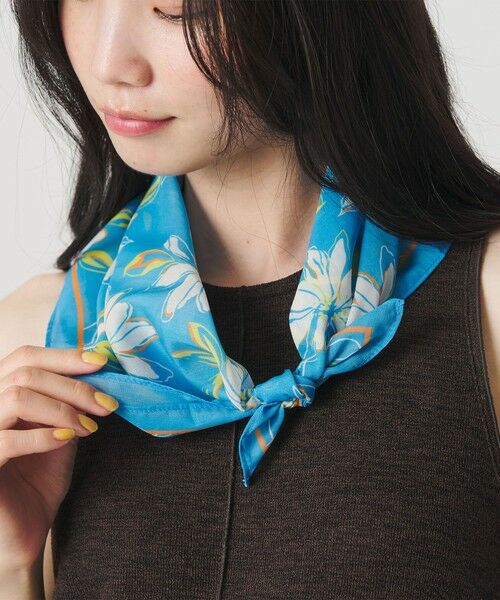 BEAUTY&YOUTH UNITED ARROWS / ビューティー&ユース ユナイテッドアローズ バンダナ・スカーフ | フラワー柄 スカーフ（LT.BLUE）