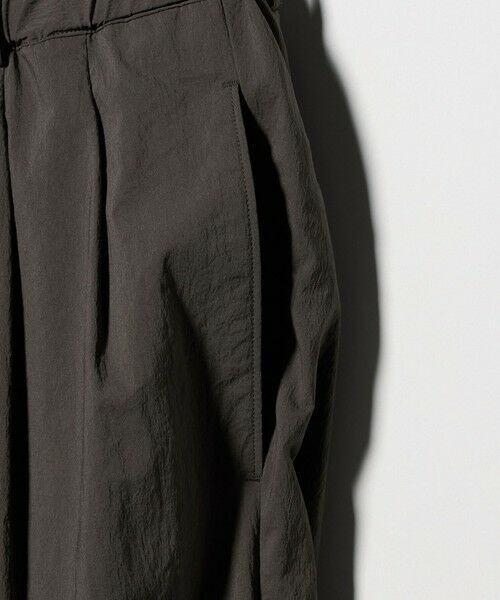 BEAUTY&YOUTH UNITED ARROWS / ビューティー&ユース ユナイテッドアローズ その他パンツ | ライト ナイロン 2プリーツ イージーパンツ NO.9 | 詳細6