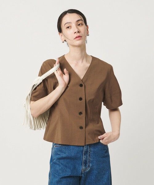 BEAUTY&YOUTH UNITED ARROWS / ビューティー&ユース ユナイテッドアローズ シャツ・ブラウス | カーブスリーブ Vネック ブラウス UVカット 防シワ ウォッシャブル（MD.BROWN）