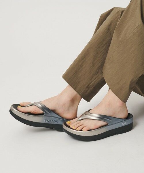 BEAUTY&YOUTH UNITED ARROWS / ビューティー&ユース ユナイテッドアローズ サンダル | ＜OOFOS＞OOmega LUXE サンダル（その他1）