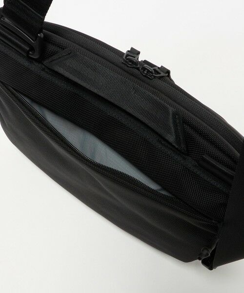 BEAUTY&YOUTH UNITED ARROWS / ビューティー&ユース ユナイテッドアローズ ショルダーバッグ | 【別注】＜Aer＞コミューター スリング 2 ショルダーバッグ | 詳細13