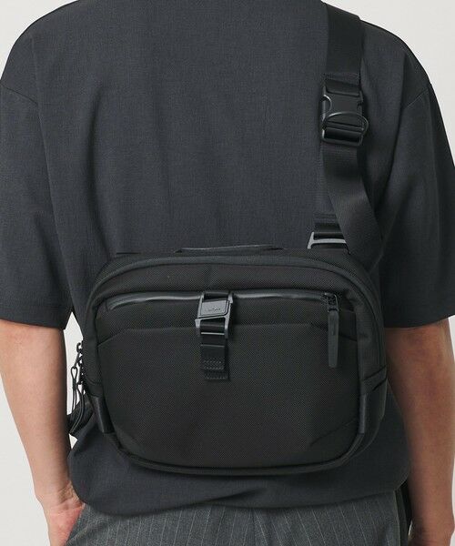 BEAUTY&YOUTH UNITED ARROWS / ビューティー&ユース ユナイテッドアローズ ショルダーバッグ | 【別注】＜Aer＞コミューター スリング 2 ショルダーバッグ | 詳細21