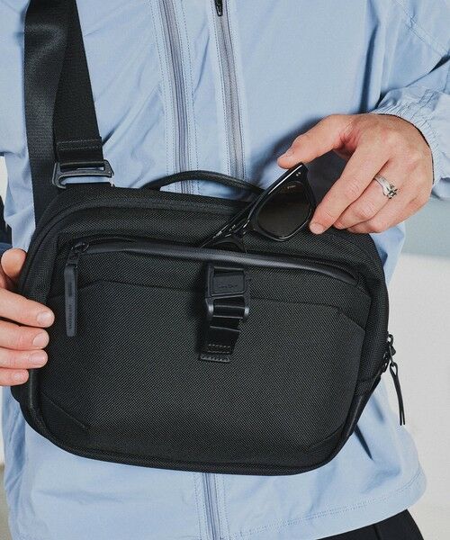 BEAUTY&YOUTH UNITED ARROWS / ビューティー&ユース ユナイテッドアローズ ショルダーバッグ | 【別注】＜Aer＞コミューター スリング 2 ショルダーバッグ | 詳細27