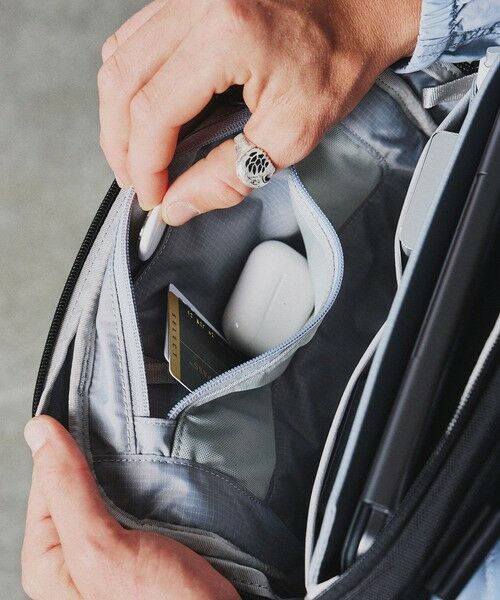 BEAUTY&YOUTH UNITED ARROWS / ビューティー&ユース ユナイテッドアローズ ショルダーバッグ | 【別注】＜Aer＞コミューター スリング 2 ショルダーバッグ | 詳細29